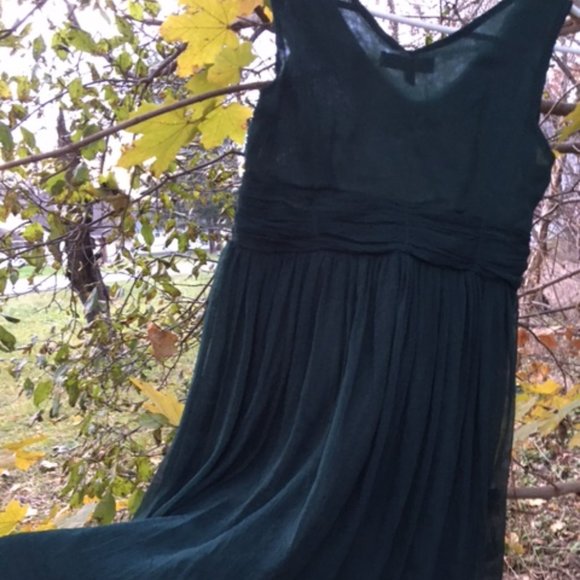 Feminine, NWT, Shimmering, Dark green. Party dress M - Picture 5 of 11